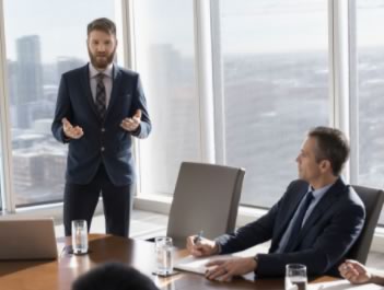 Halo fraud effect